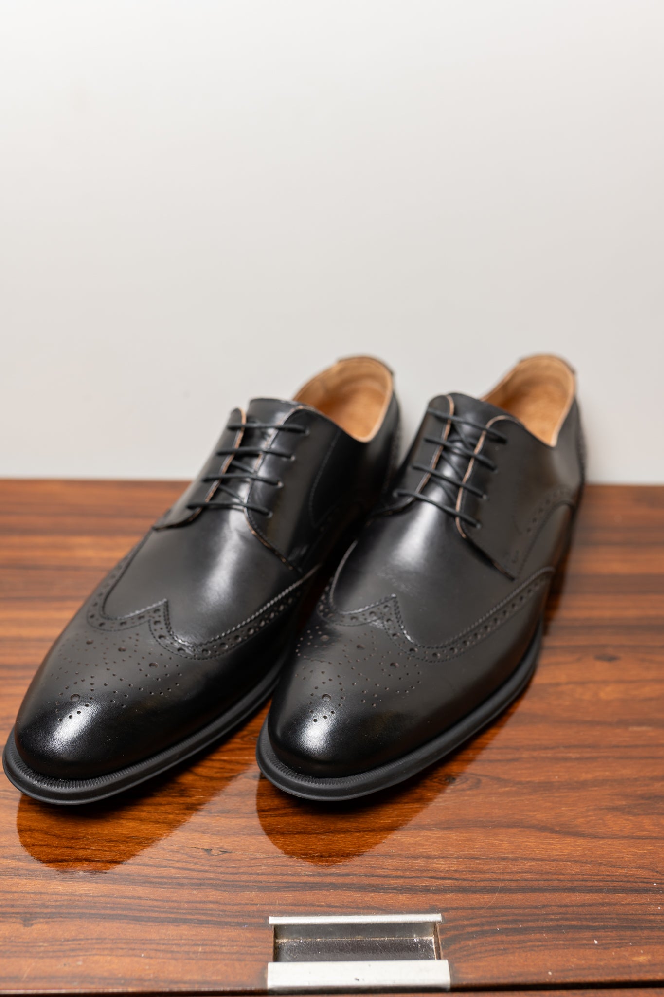 Sapato Social de Couro Sola de borracha Preto brogue