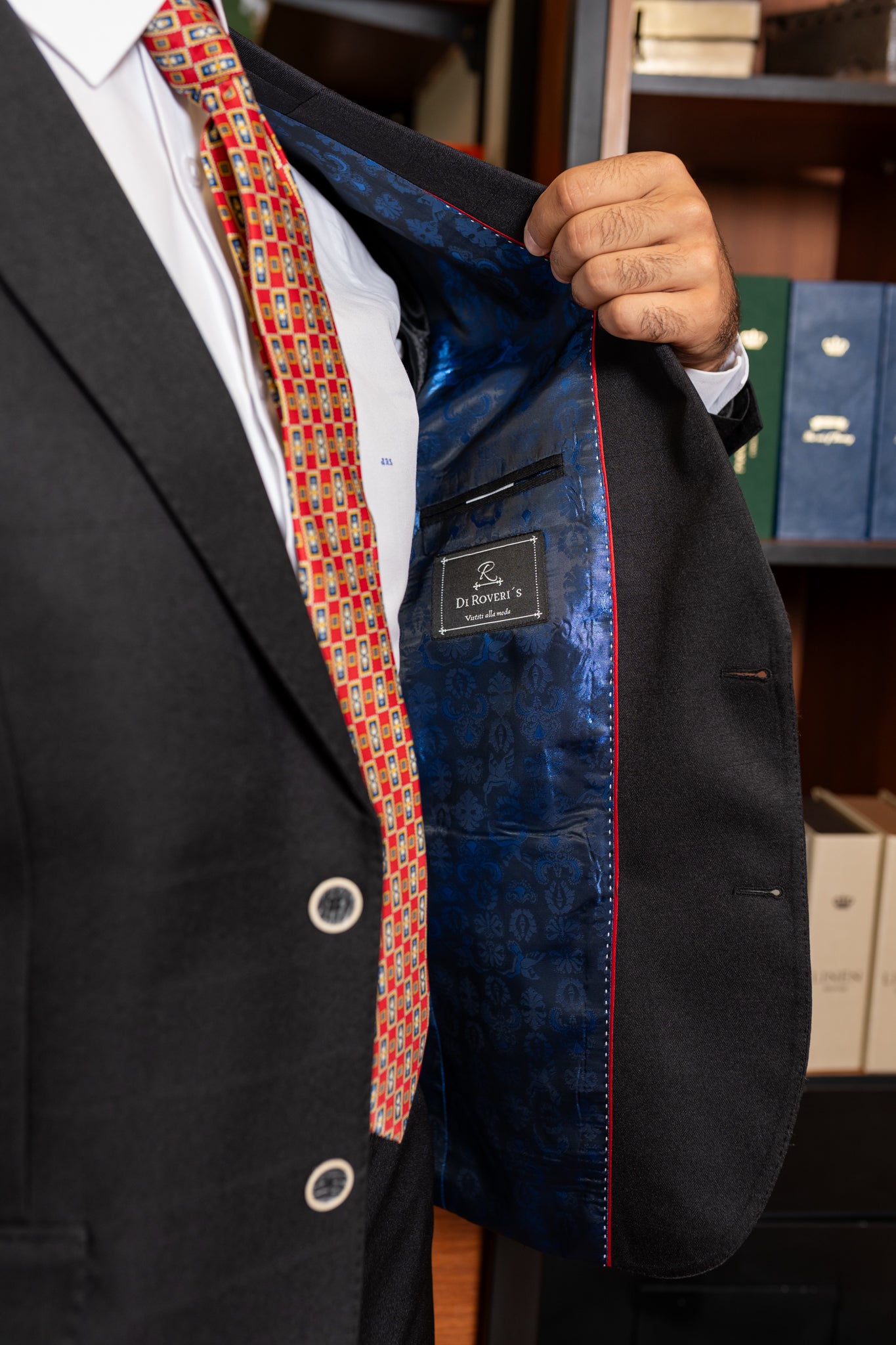 Costume Essenciais Preto1125