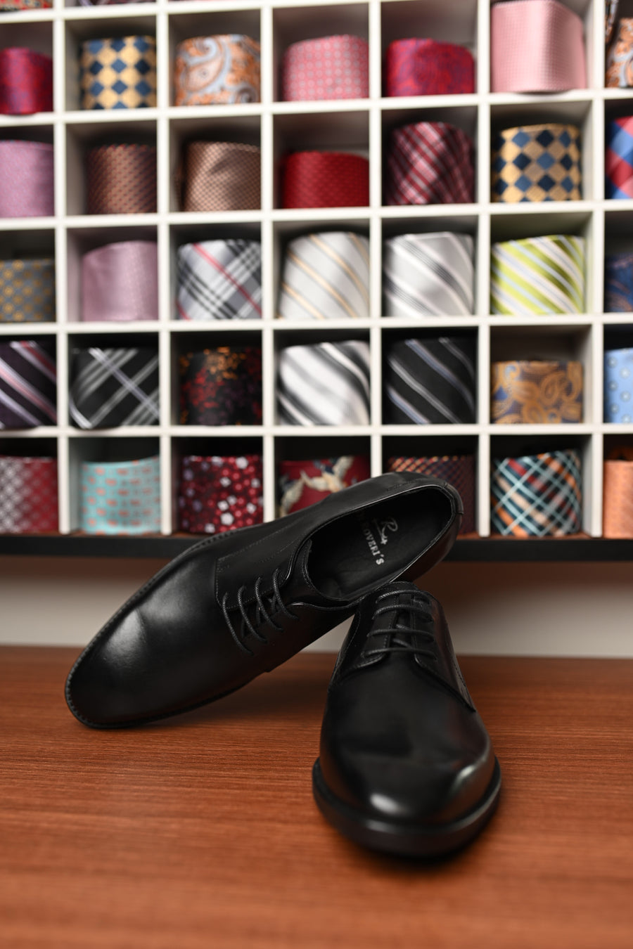 Sapato Sola de borracha Preto Oxford
