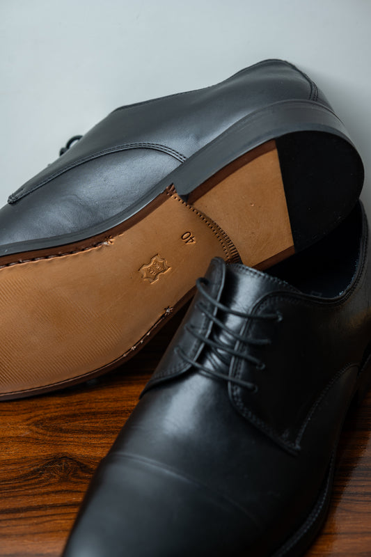 Sapato Oxford de Couro Preto