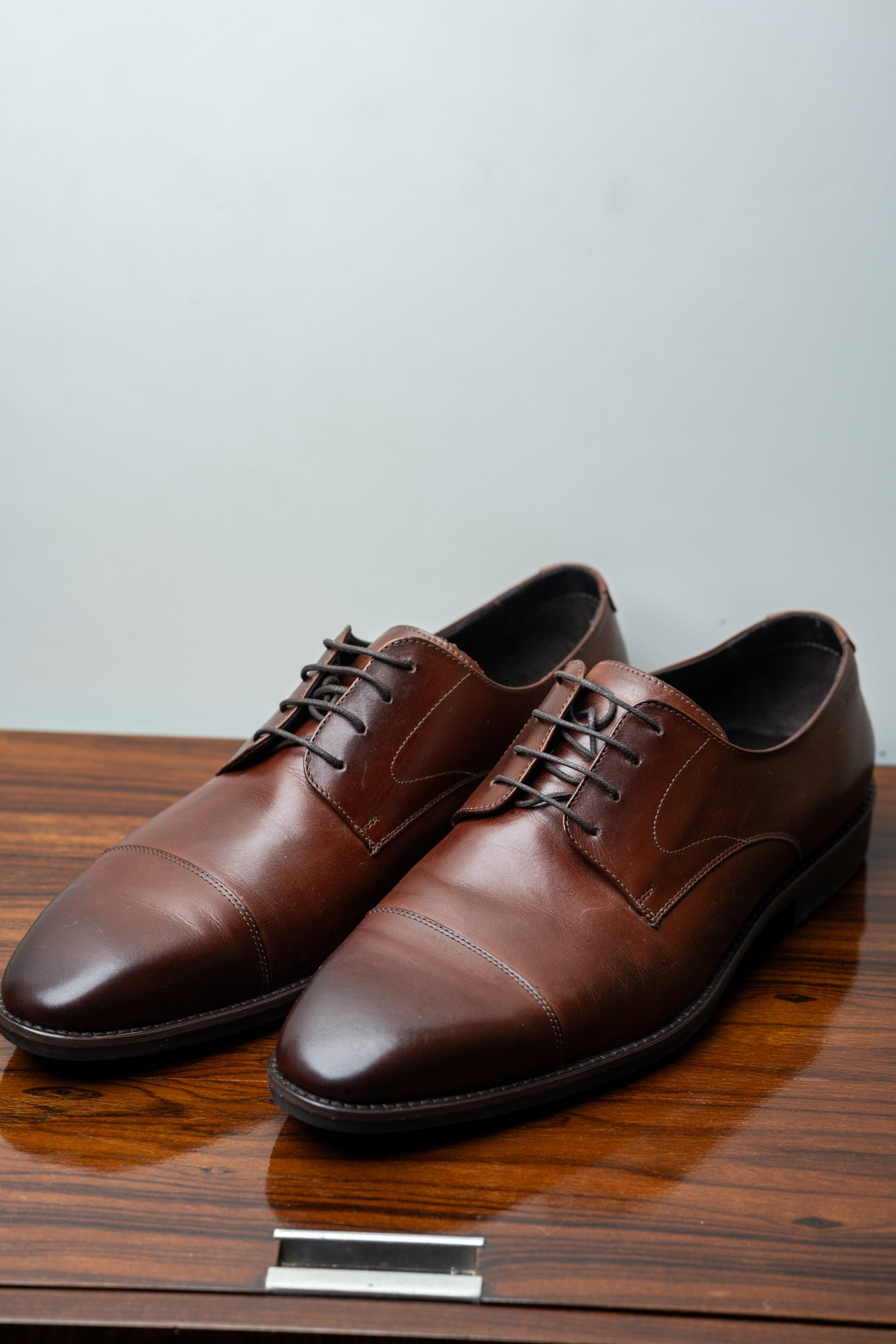 Sapato Social de Couro Sola de borracha Tabaco