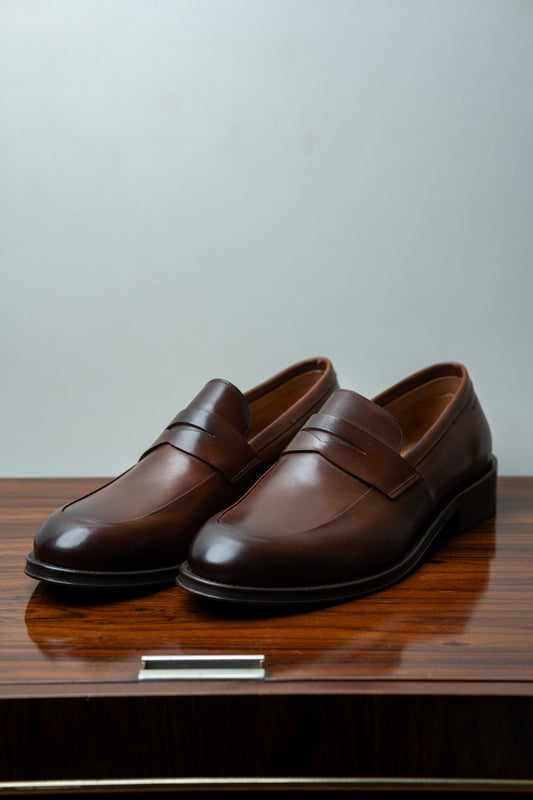 Sapato Loafer de Couro Marrom