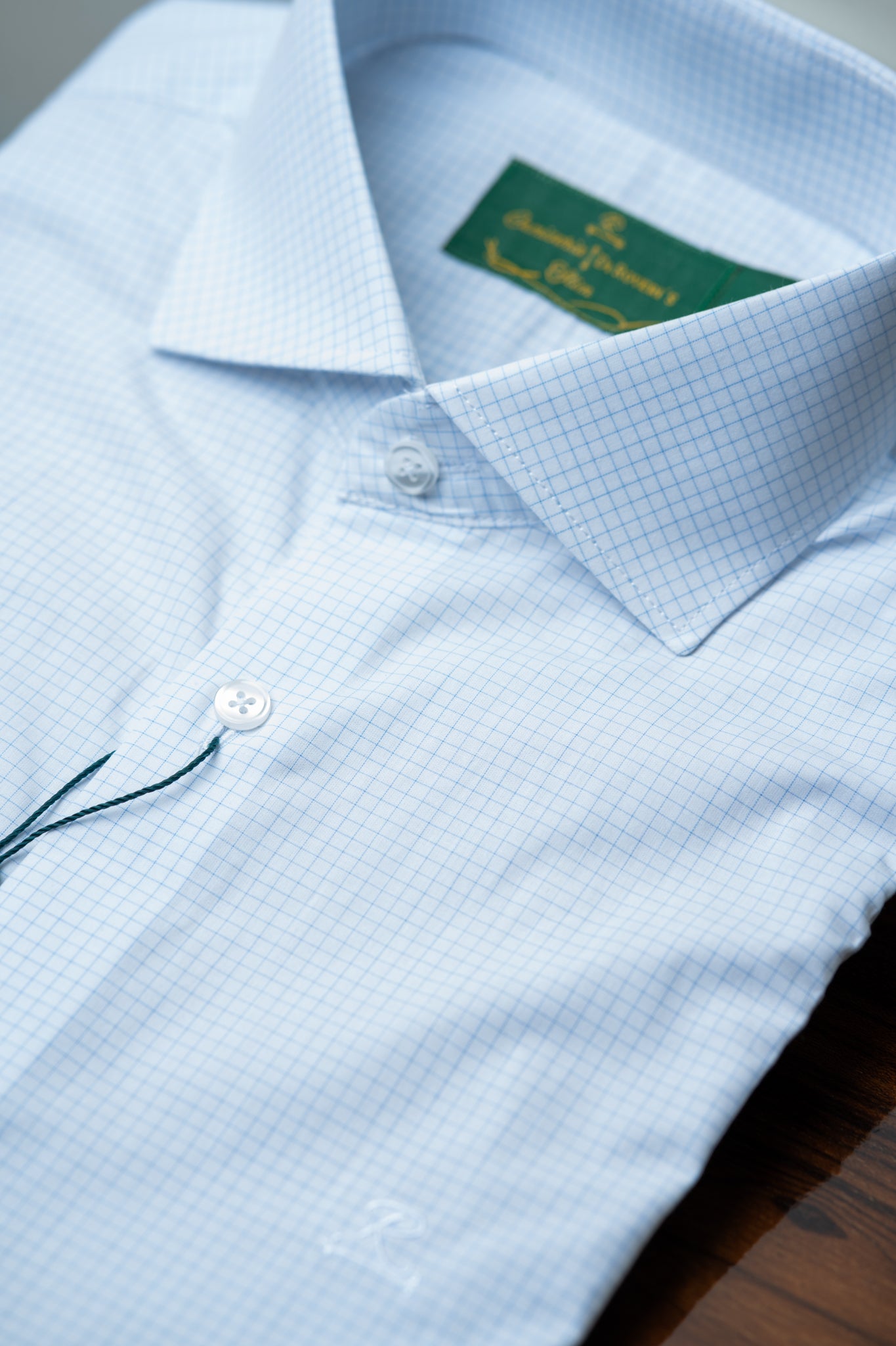 Camisa Fio 60 Branca c/xadrez azul